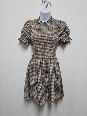Rihoas gingham mini dress. Size small. New.